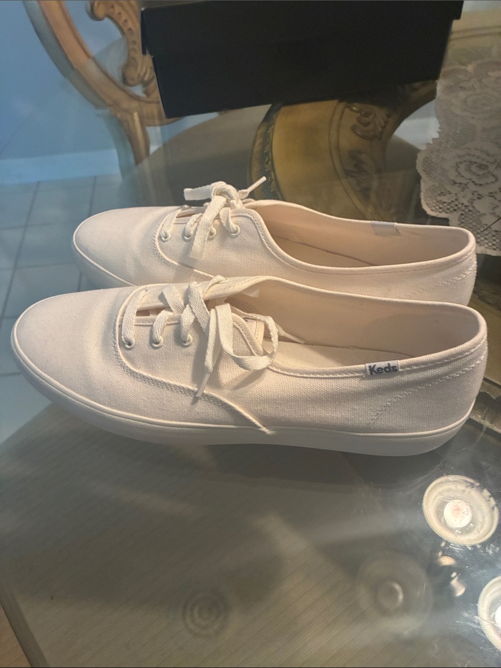 Keds Classic Canvas Lace-Up Sneakers in White (unisex)
